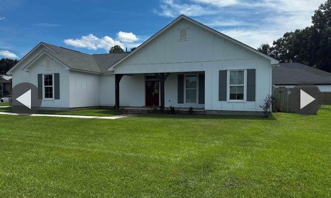 Merrydale House | Rustic FarmhouseJust 15 Minutes from LSU &Downtown