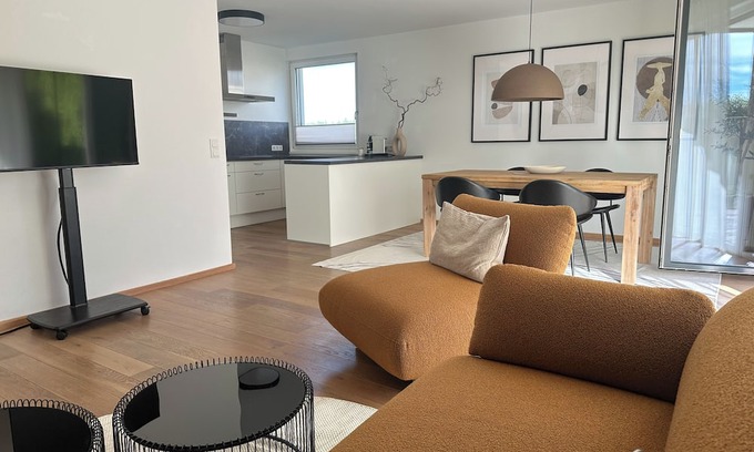 Seekirchen am Wallersee Apartment | Premium Apartments "VERWEILZEIT" – 3-bedroom, garden, fully equipped & parking