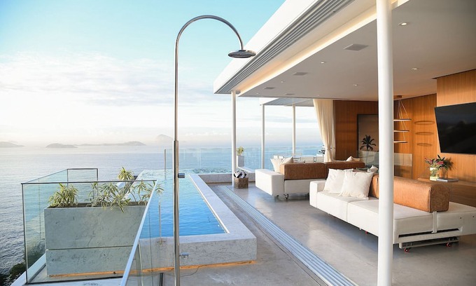 Vidigal House | ADV006 Charming penthouse with sea view in Vidigal