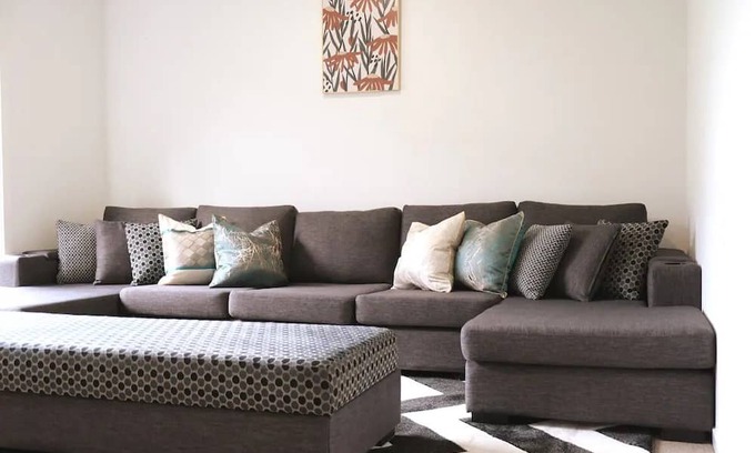 Kellyville House | Kellyville Modern & Stylish House for family &work