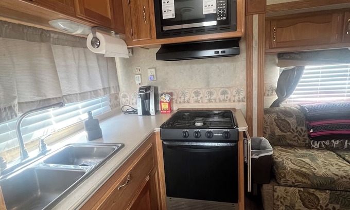 Cameron RV Rental | Nice campground with AC in charming Cameron next to beach and LNG plant.
