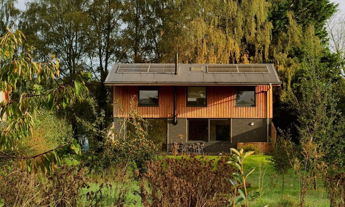 Westbrook Court Cottage | Brackenfell Lodge - Luxury Cottages