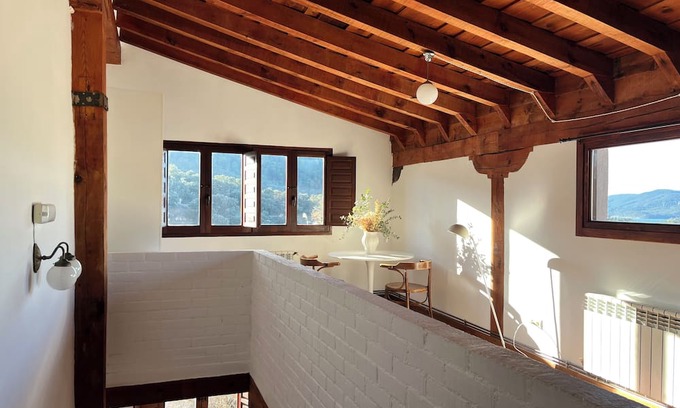 Chillaron del Rey Cottage | COUNTRY COTTAGE - LA PRINCESA LLORONA - 14 PER - CHILLARON DEL REY - LAKE ENTREPEÑAS