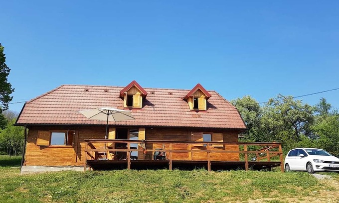 Petrinja House | Green Valley Nature House