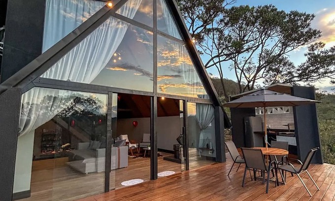 Rio Acima Cabin | Kos Hytte Cabin