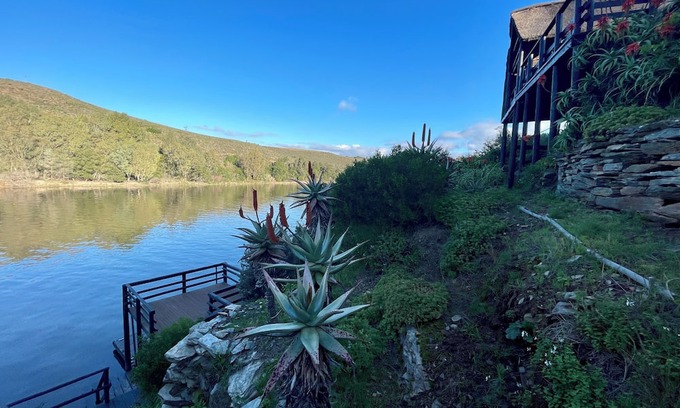 Malagas House | 4-bedroom Rustic Riverside Retreat