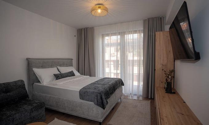 Old Town Apartment | Lovely hotel suites with AC in Sarajevo Old Town