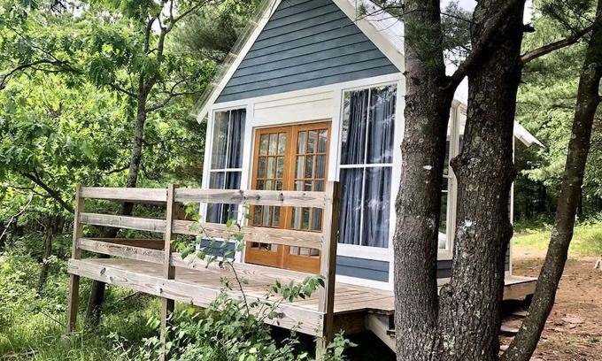Greenwich Cabin | Runamuk Farm Camp Tiny House near Cambridge, New York