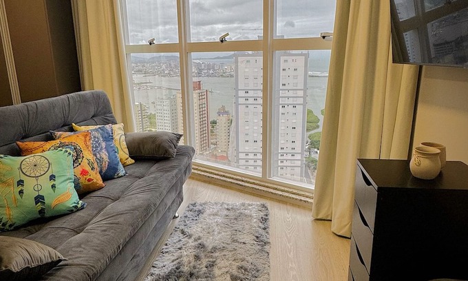 Fazenda Apartment | Studio with sea view - Itajaí/BC - main beaches of Itajaí and BC.
