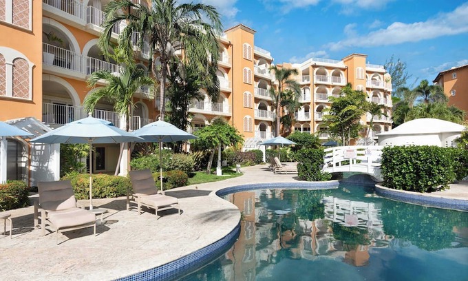 Little Battaleys Apartment | St Peter's Bay 405 in Speightstown by Personal Villas - Contemporary Convenience