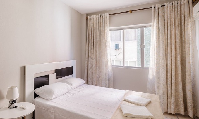 Centro Apartment | Beachfront apt BC Center Close to Attract. Eal0704