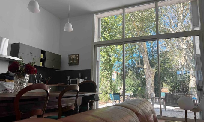 Espira de l'Agly House | Spacious Artist's Studio Duplex