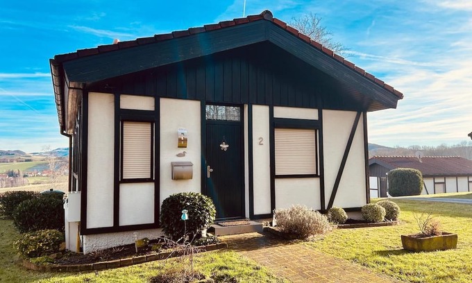 Dipperz House | Gemütlicher Bungalow am Fuße der Wasserkuppe für bis zu 4 Personen