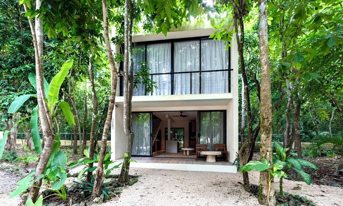 Bacalar Villa | Modern Bacalar Lagoon Villa w/Private Dock+Vistas