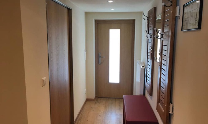 Moessingen Apartment | Apartment '3' with Shared Terrace and Wi-Fi