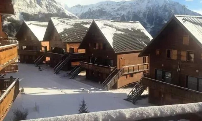 Reallon Apartment | Joubelle Residence - Magnificent chalet with 6 double beds