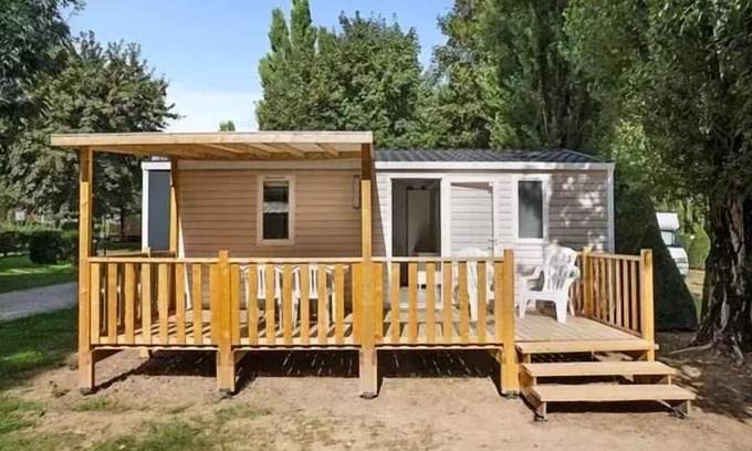 Saint-Yvi House | Campsite Le Bois de Pleuven* - Classic XL 4-room mobile home for 6 people