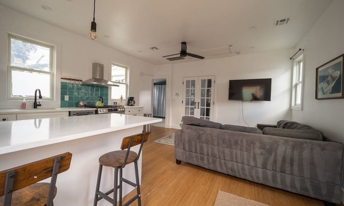 Highlands Cottage | Brand New Beach Home