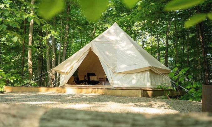 Miller Lake House | "The Explorer" Glamping Tent near Tobermory