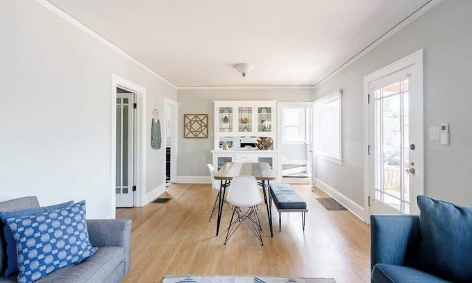 Alberta Arts District House | Classic 1920s Alberta Two Bedroom Haven