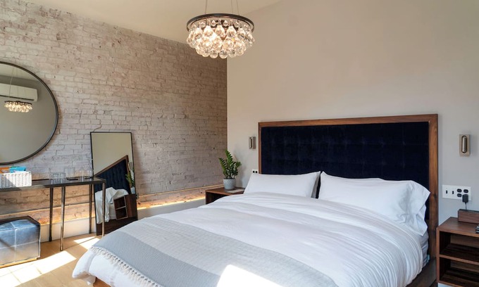 Johnstown Apartment | Charming Industrial; Chic Guest Studio in Wonderful Johnstown, OH