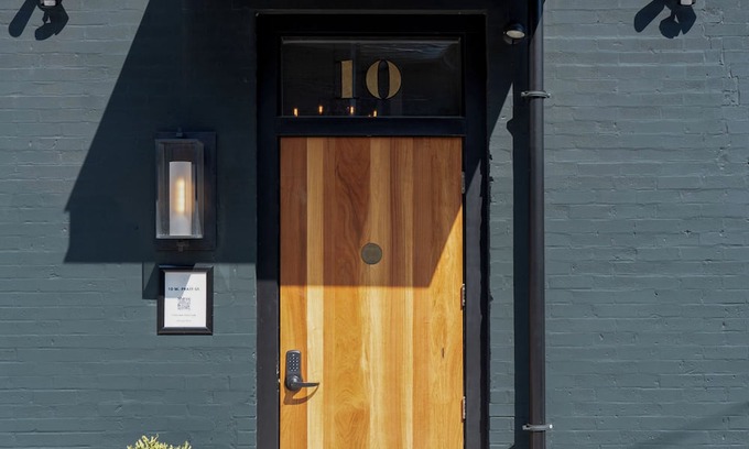 Johnstown House | 3 King Suite Historic Renovated Building in Wonderful Johnstown, OH
