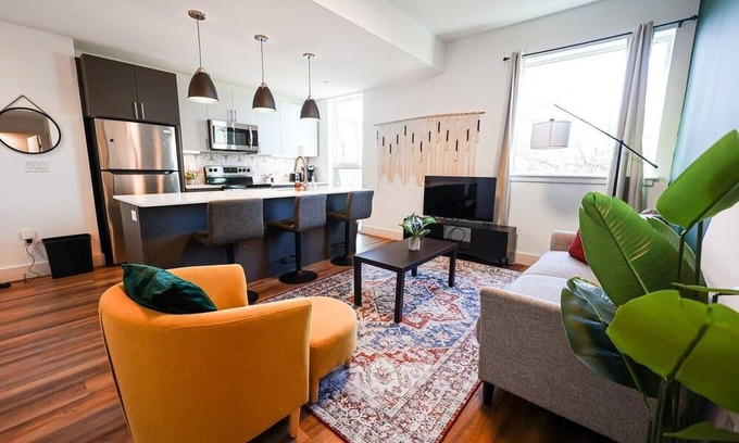 Brewerytown Apartment | Imagine a stylish escape in Glenwood, the epitome of urban luxury
