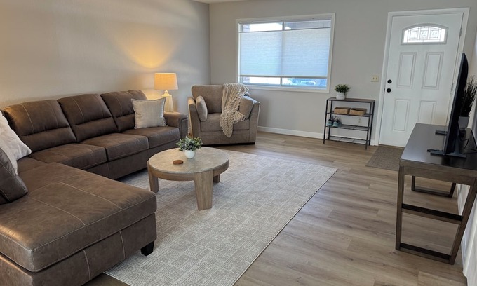 Idaho Falls House | Single Level cozy 2-bedroom townhome in enjoyable Idaho Falls, centrally located