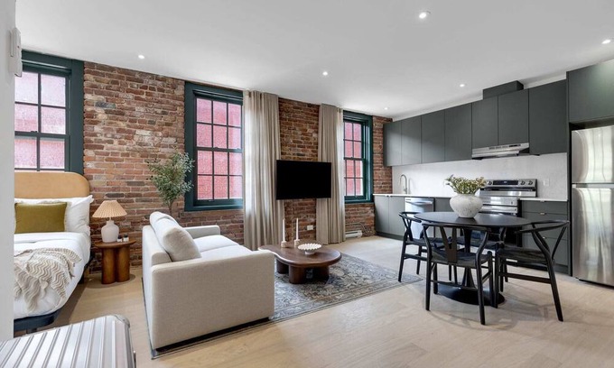 Cite Multimedia Apartment | Mercer- Studio 1Beds+Sofa bed / Free parking