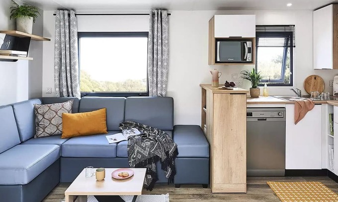 Seniergues House | Mobilheim EXCLUSIVE - 3 Schlafzimmer - 2 Duschräume 6 Personen