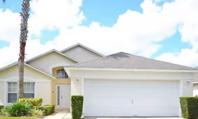 Westridge House | Blue Sky Villa, a home away from home.
