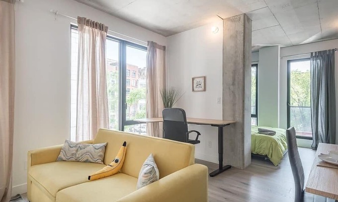 Cite Multimedia Apartment | 2 Bedrooms - Old Port - Free parking