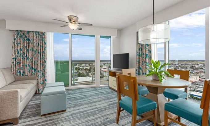 Ash Apartment | Fab 1 bdrm suite Towers on the Grove Myrtle Beach