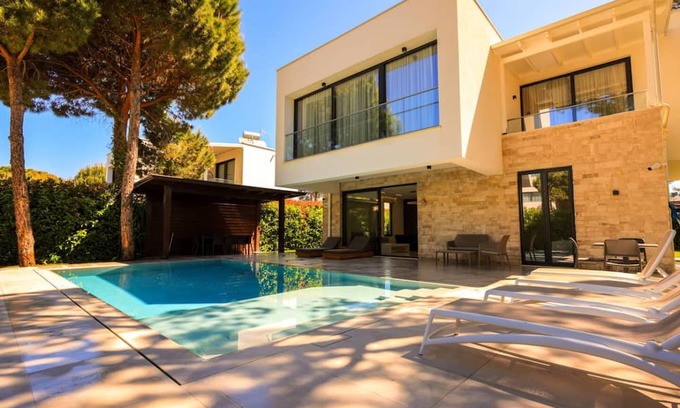 Ishem House | SanPietro Individual Villa