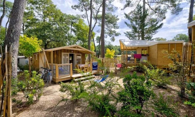 Saint-Hilaire-de-Riez Ski Chalet | Chalet 4 étoiles - Piscine - ccacghd