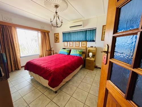 Port Shepstone Apartment | Piradise