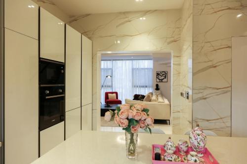 Ikoyi Apartment | Theodora