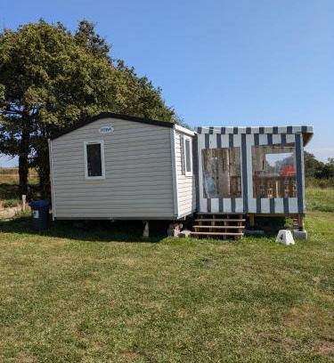 Mortagne-sur-Sevre Other | Mobil home 4x8m et terrasse 18m2