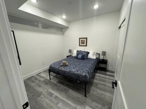 East Parkside Apartment | Cozy and Affordable Apt\Sleeps 3\1717 Apt 4