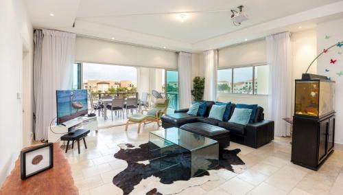 Punta Cana Apartment | Cap Cana Aqua Marina 2