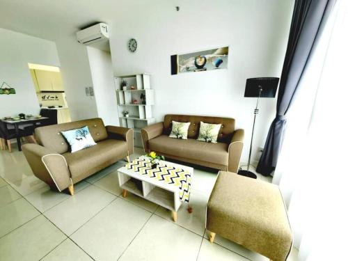 Taman Bukit Mewah Apartment | Paradigm Residence/3beds-12pax/link paradigm mall