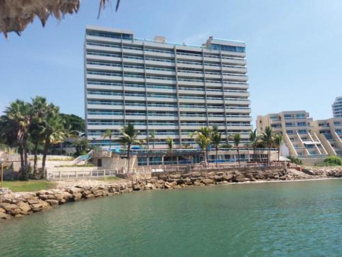 Salinas Apartment | Departamento al pie del mar Torre Marina