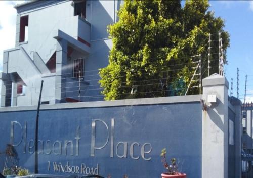 Lansdowne Apartment | Pleasant Place