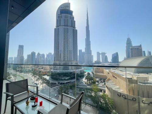 Downtown Dubai Apartment | Spacious Burj & Fountain View Apartment 159BLVP-1