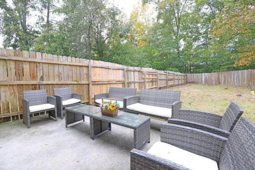 Augusta House | Luxury 3BR, 2BA: Golf & Shopping