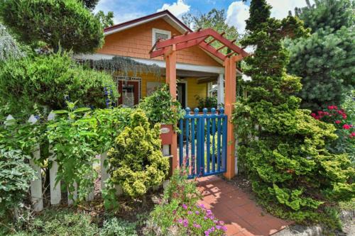 Historic Montford Hotel | Zen Cottage