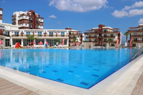 Trikomo House | Family Home with Shared Pool near Beach in Northern Cyprus